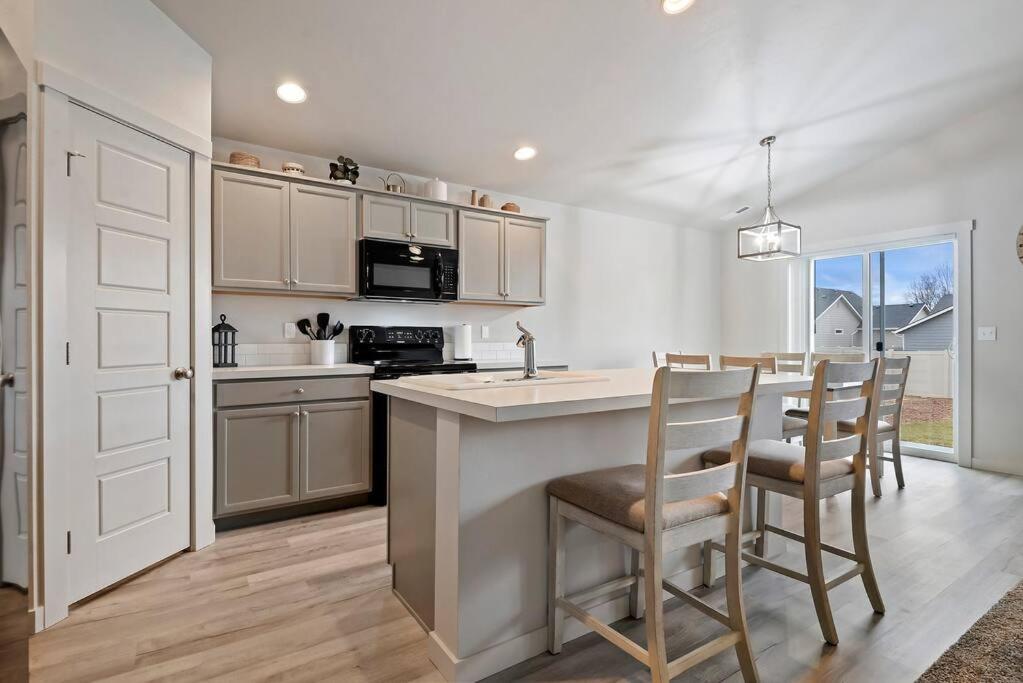 Beautiful Brand New Kuna Home! Exterior foto
