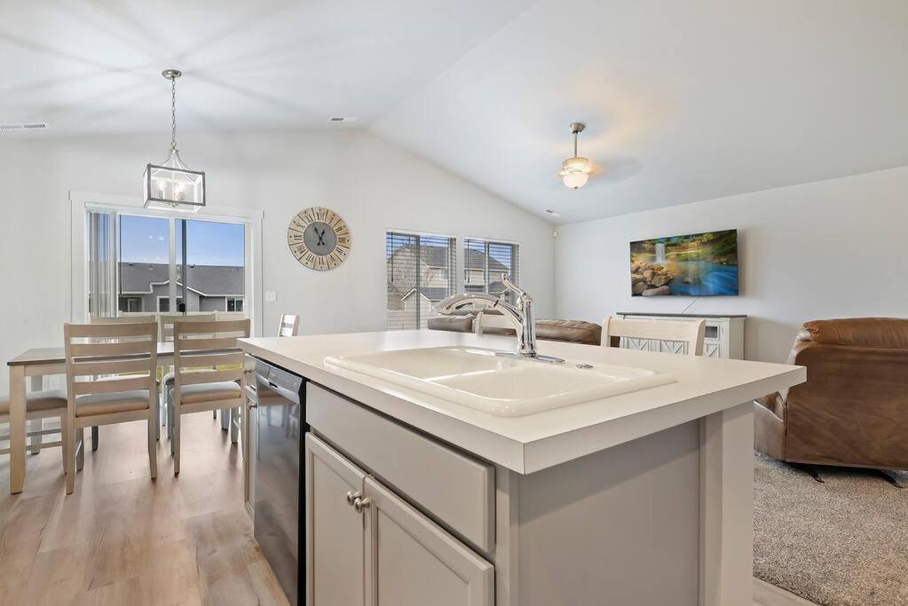 Beautiful Brand New Kuna Home! Exterior foto