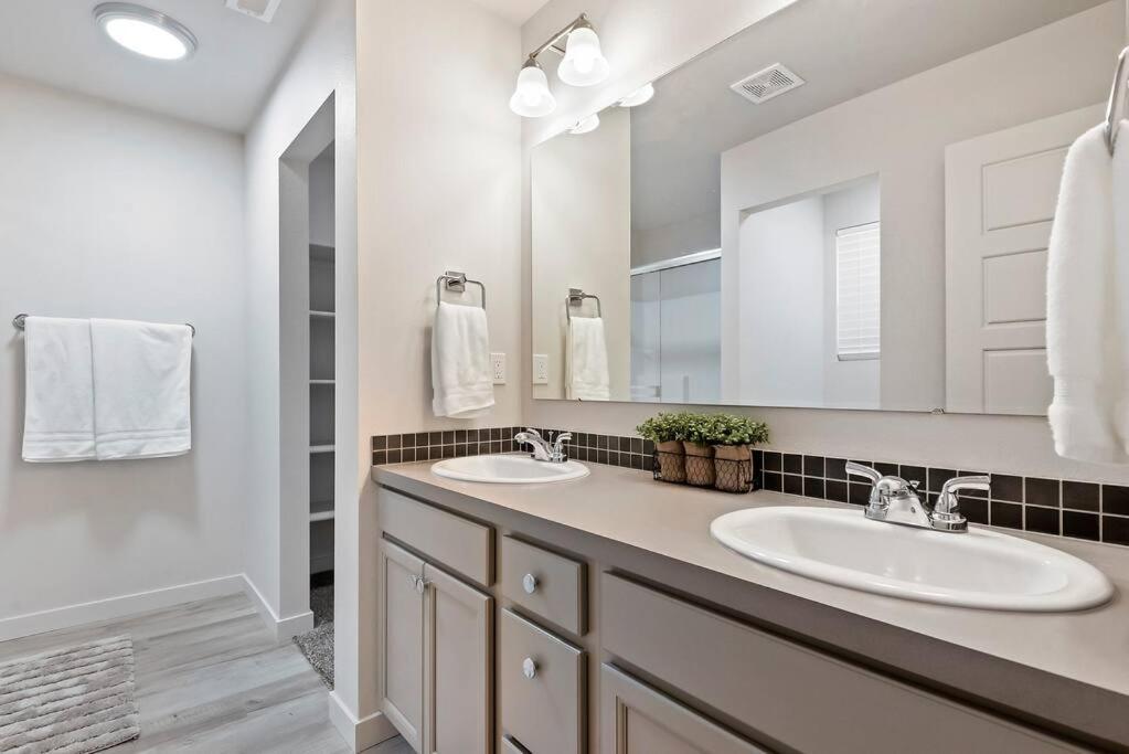 Beautiful Brand New Kuna Home! Exterior foto
